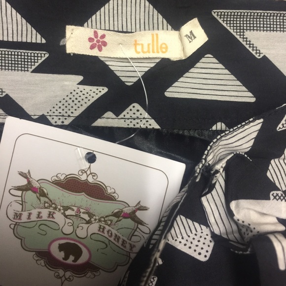 Black and cream skirt - Picture 3 of 3