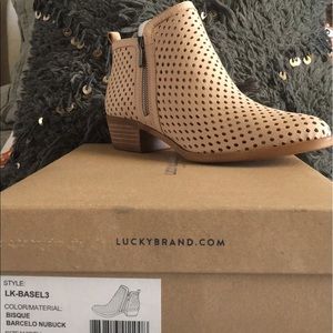 Booties size 7.5