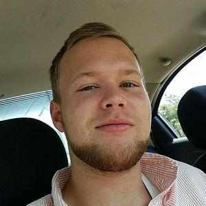 Meet your Posher, Cody