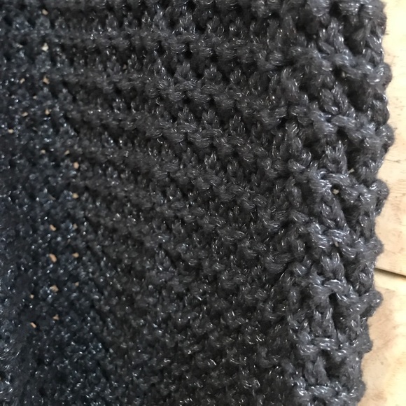 Large knit Calvin Klein Sweater - Picture 3 of 4