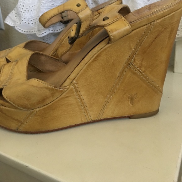 Frye wedges - Picture 3 of 4