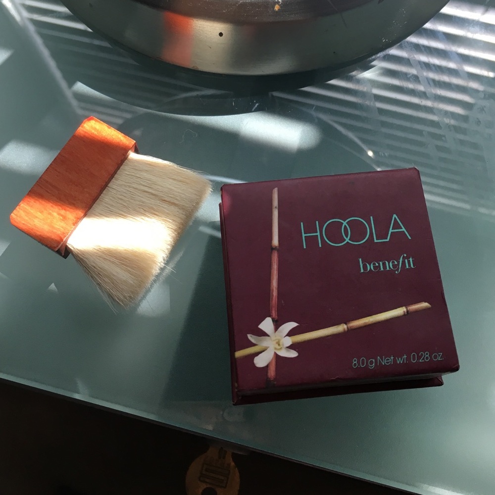 Gently used hoola bronzer
