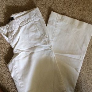White stretch pants