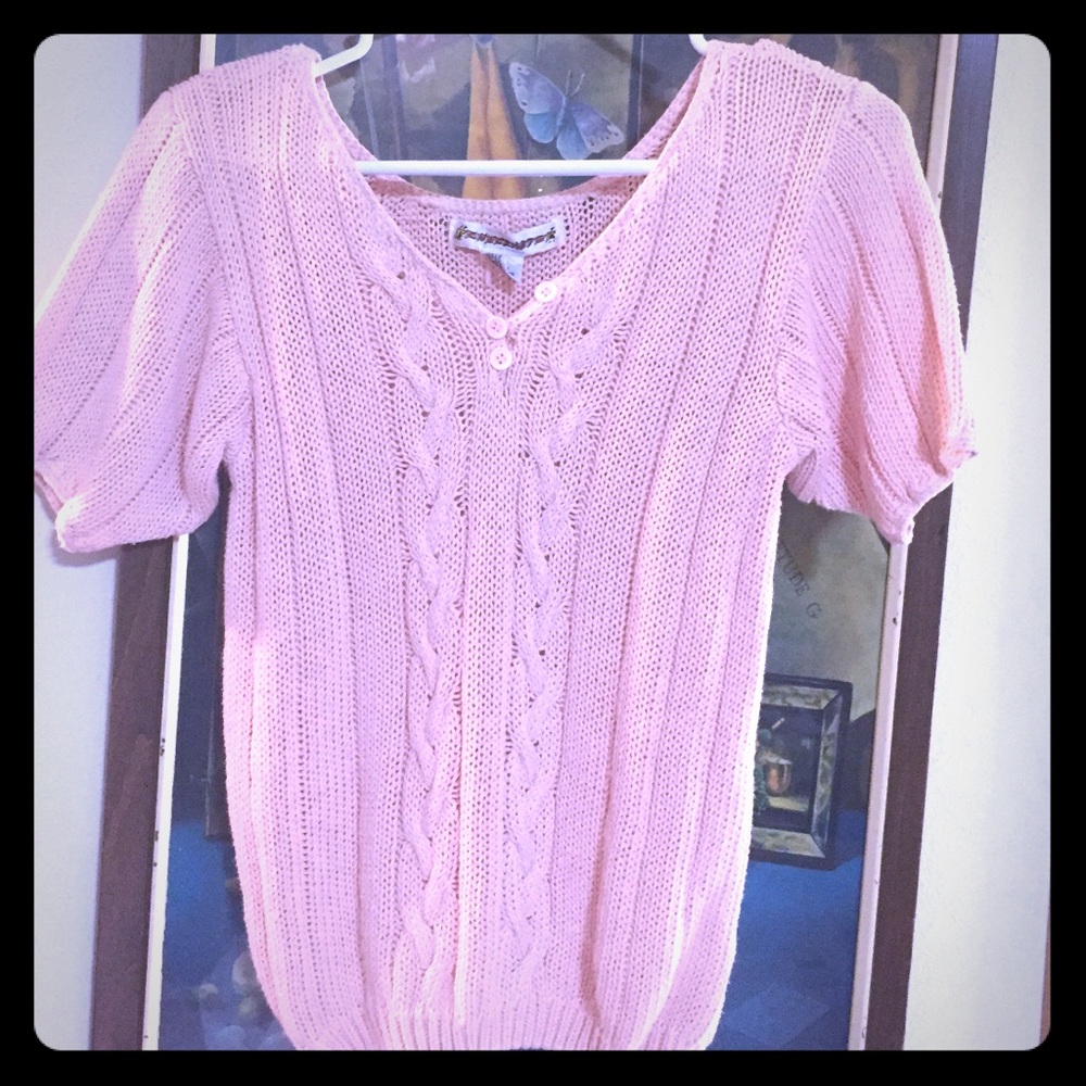 Cute Checkmate Linen top . Perfect for Summer 🐣🌻