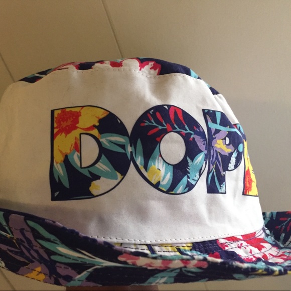 Hat - Picture 3 of 3