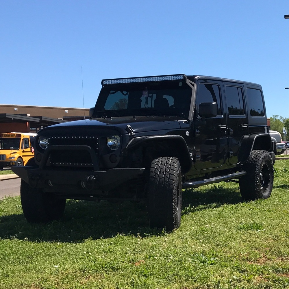 Meet your Posher, Connor