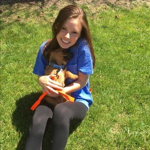 Meet your Posher, Abbey