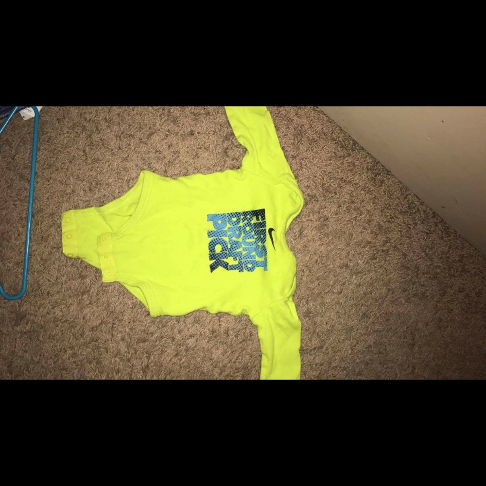 Nike long sleeve