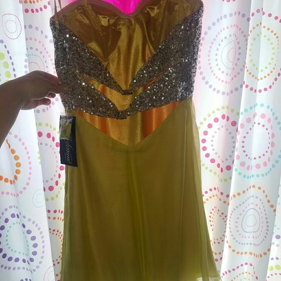 prom dress - Picture 6 of 6