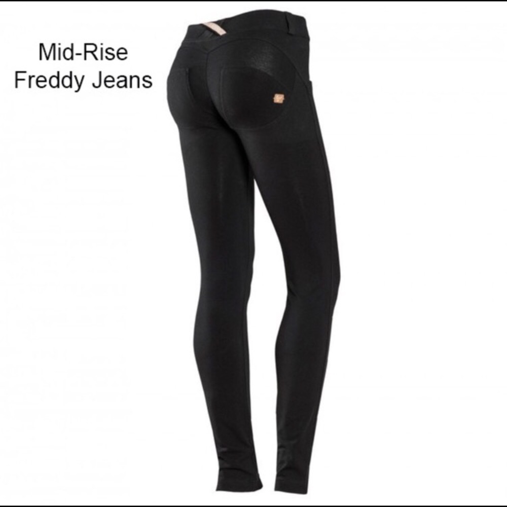 ISO Freddy lounge pants.