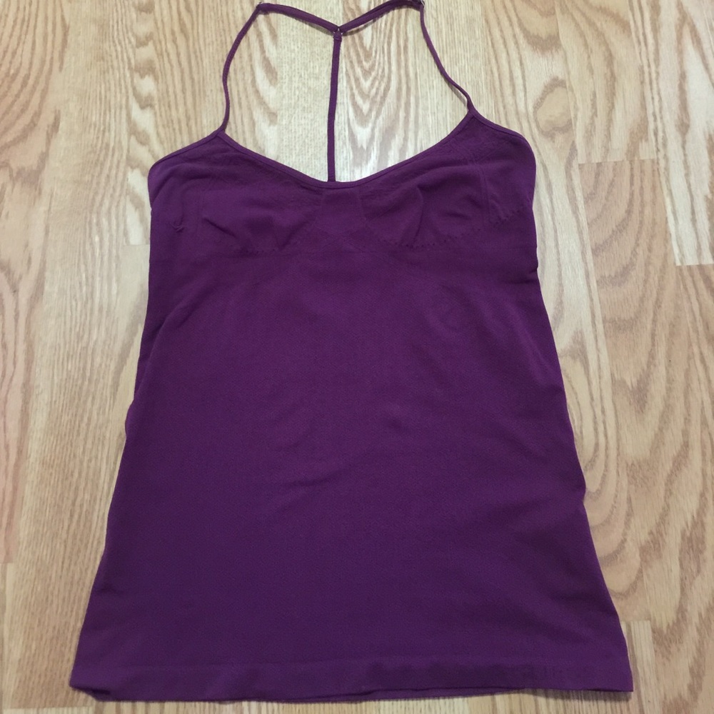 guess t-back tank