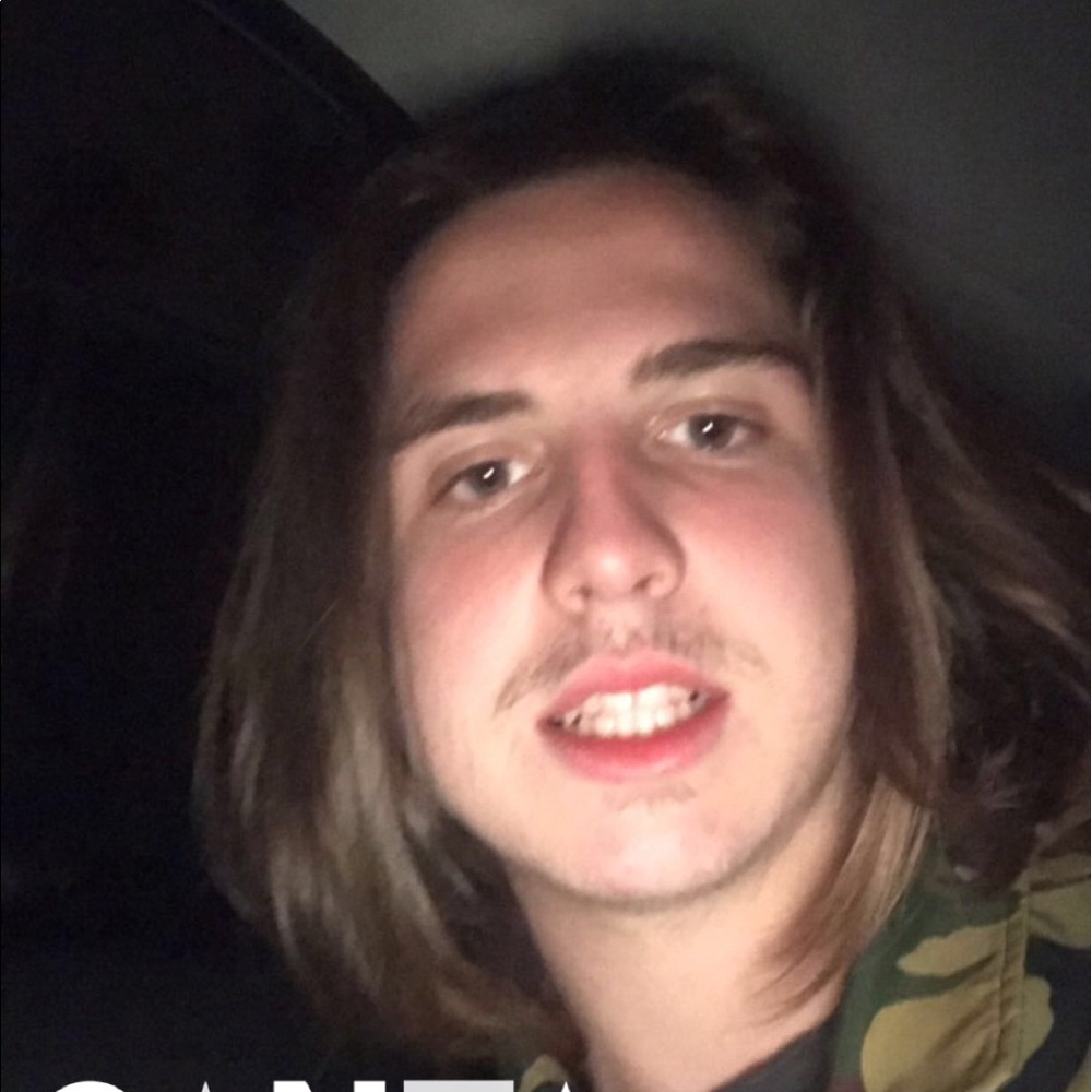 Meet your Posher, Damon