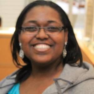 Meet your Posher, Stephanie