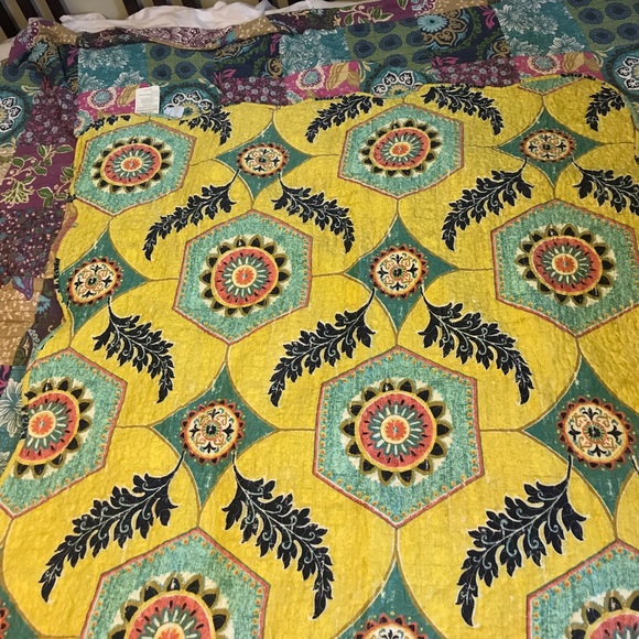 Throw - Picture 2 of 2