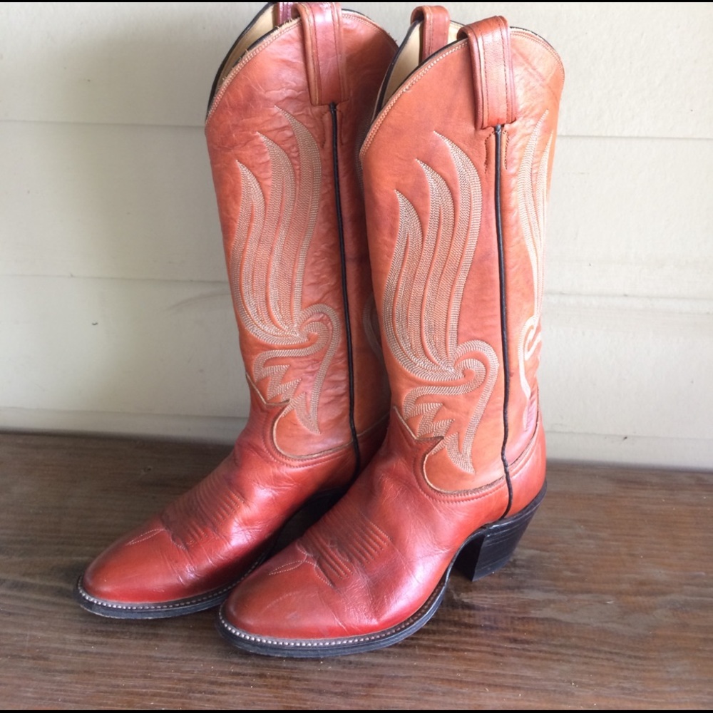 Tony Lama cowgirl boots!