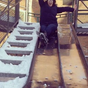 Meet your Posher, Momo