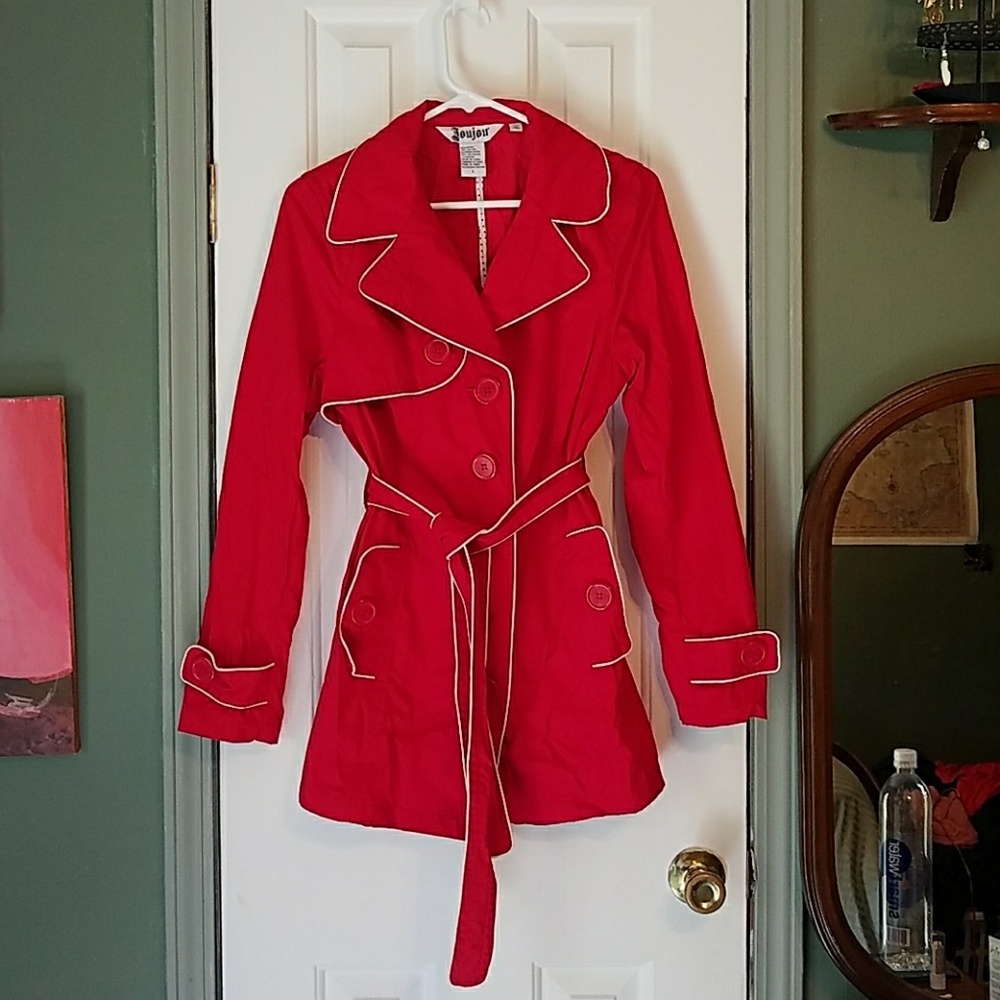 ❤ Red trench coat