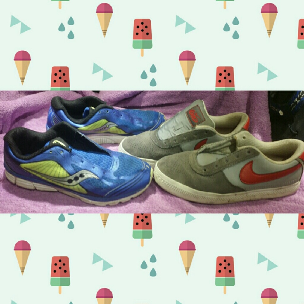 Boys 2 pairs shoes size 4.5