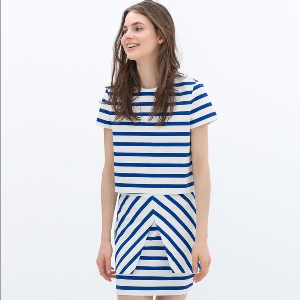 Zara matching set: crop top and high-waist skirt