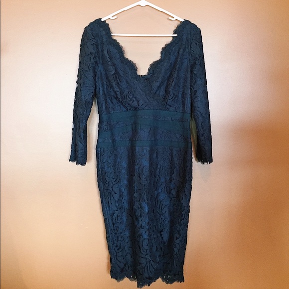 Tadashi Shoji Dresses & Skirts - Tadashi Shoji dress💄