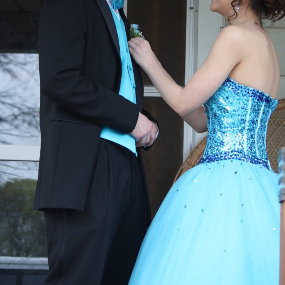 Poofy sparkly blue ball gown prom dress w/ corset