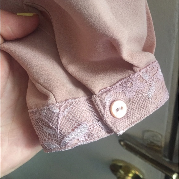 Lace Blush Peach Button Up - Picture 3 of 4