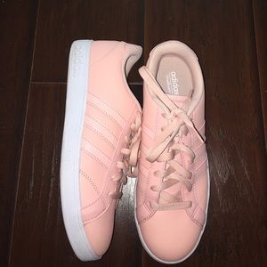 Light pink Adidas Neo in size 7