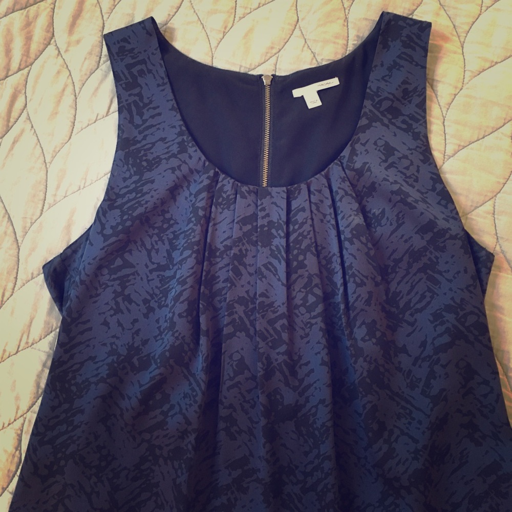 Beautiful Halogen Top - Size Small