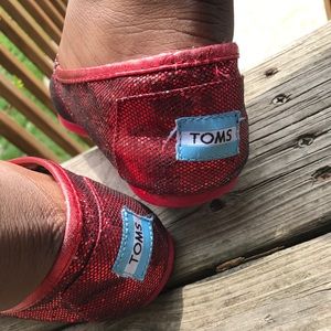 Sparkly Red Toms