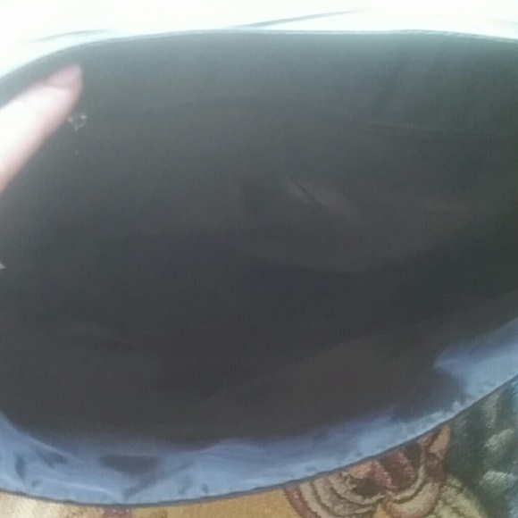 TRADED in BUNDLE - Picture 5 of 6