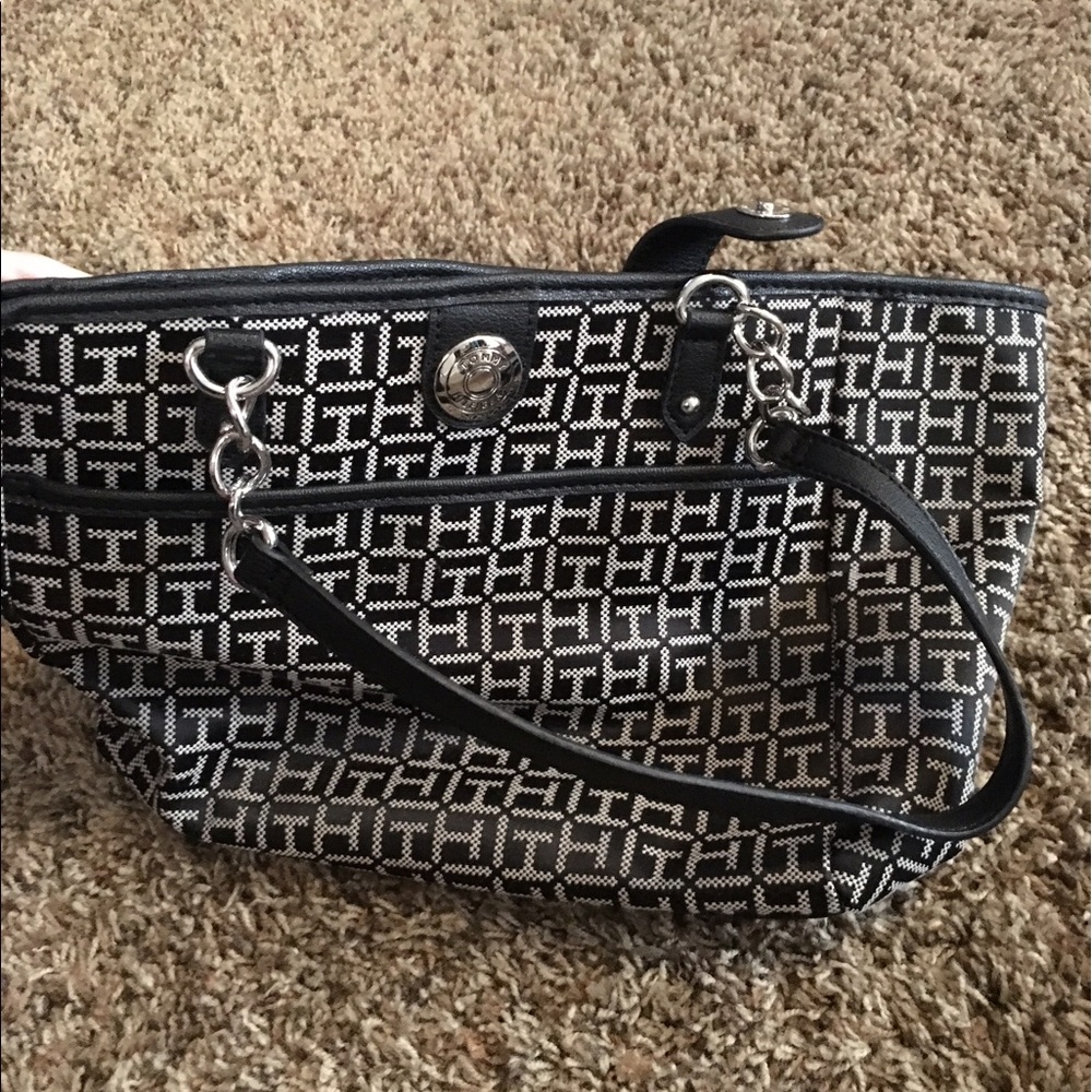 Tommy Hilfiger purse