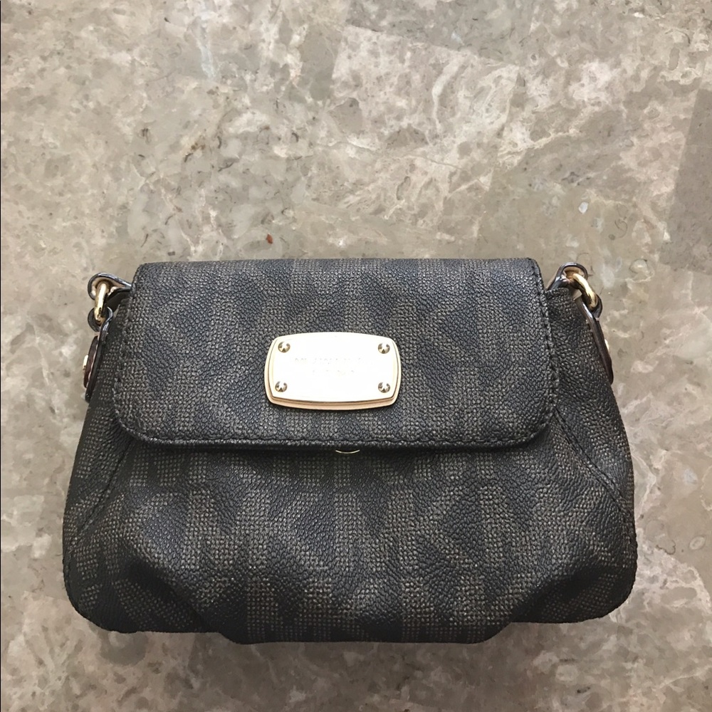 Michael kors bag authentic