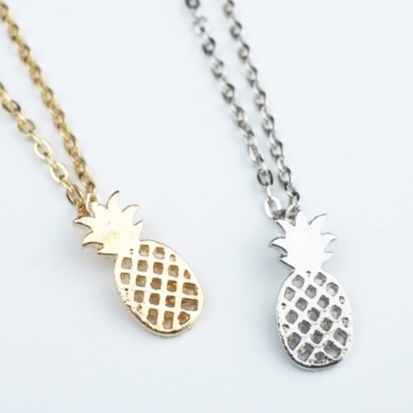 FREE W/ PURCHASE! GOLD 🍍necklace - Picture 3 of 3