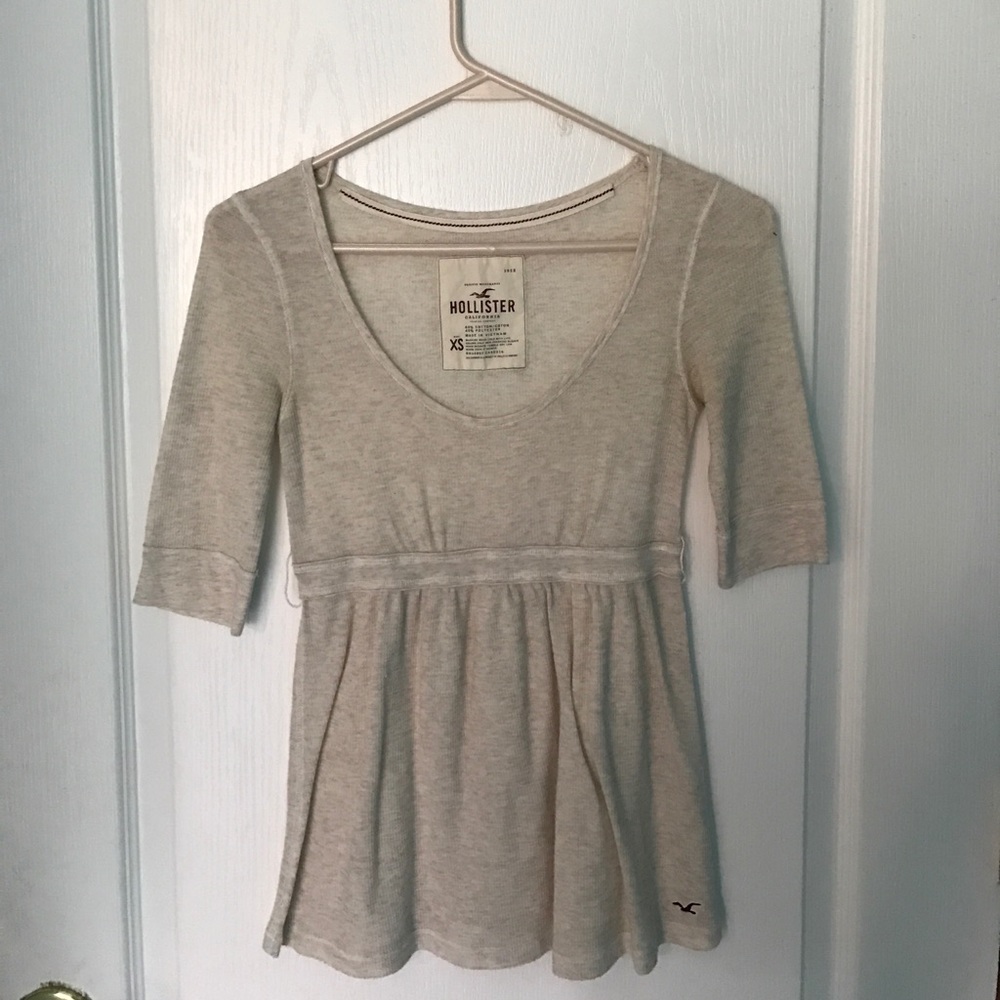 Cream quarter sleeve top!