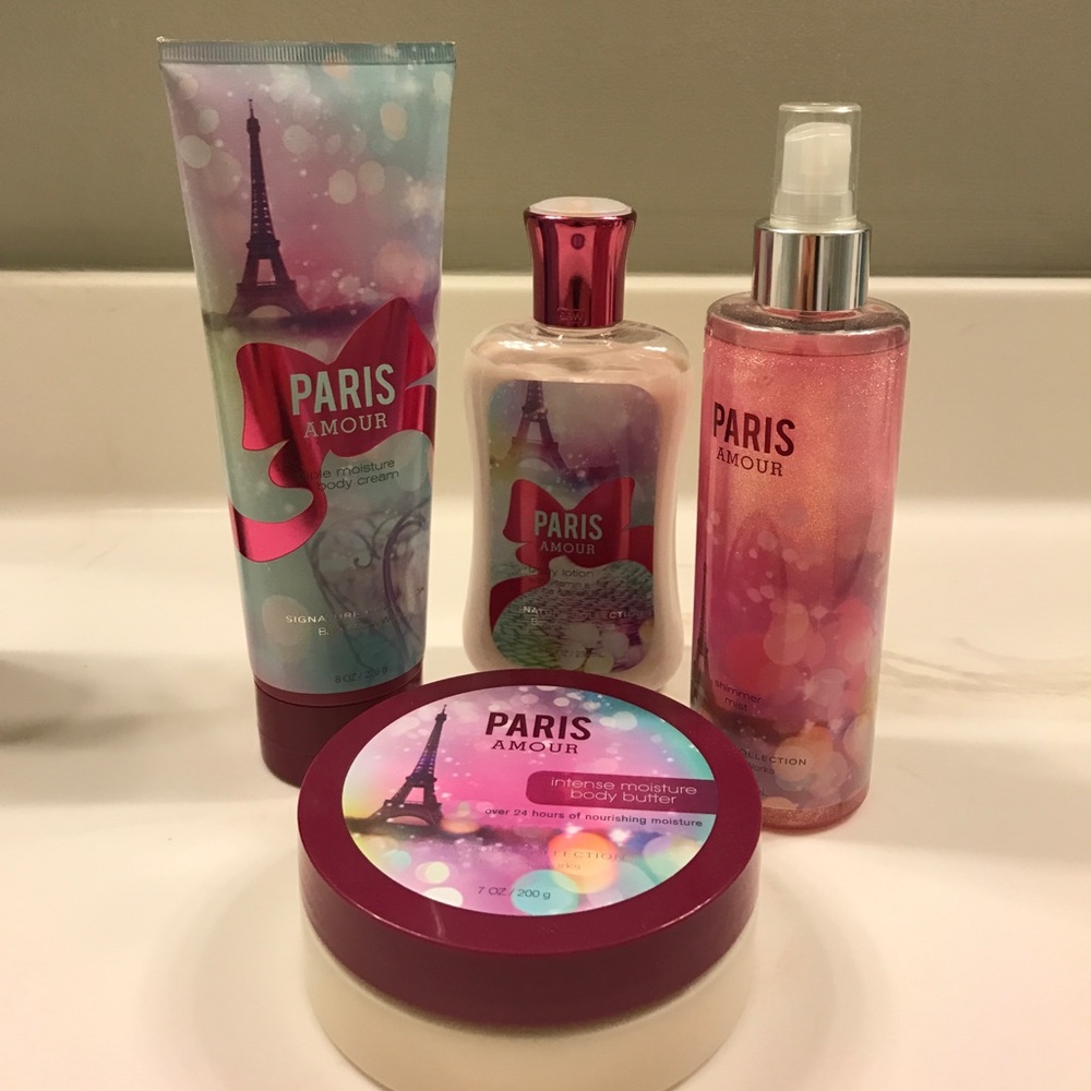 Bath &a Body Works Paris Amour Collection