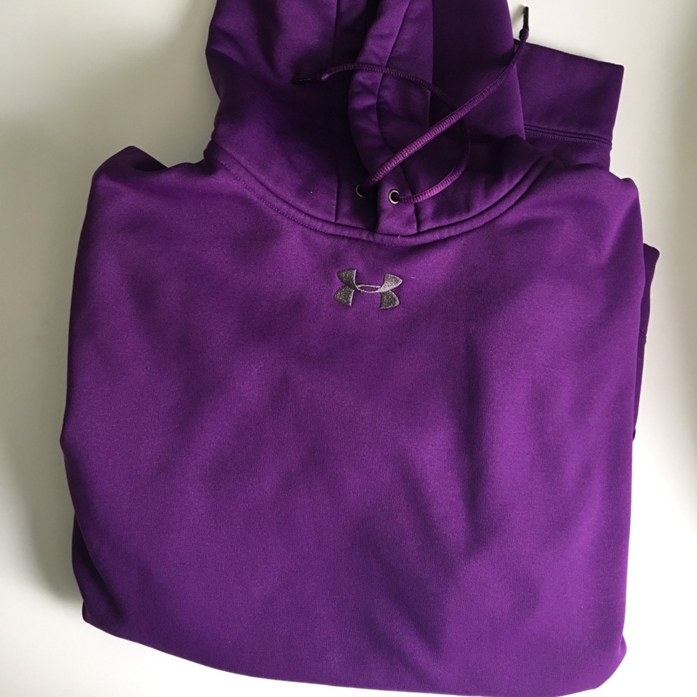 Purple Under Armour Loose Sweatshirt.