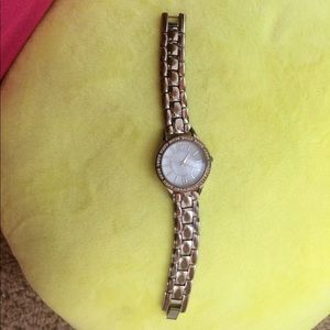 It's a luxury hand watch..