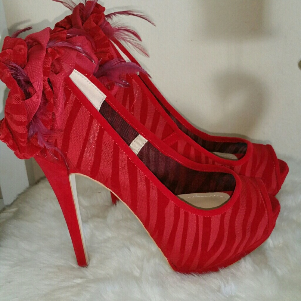 Red Tiger Feather Peep Toe Stiletto Heels 8.5