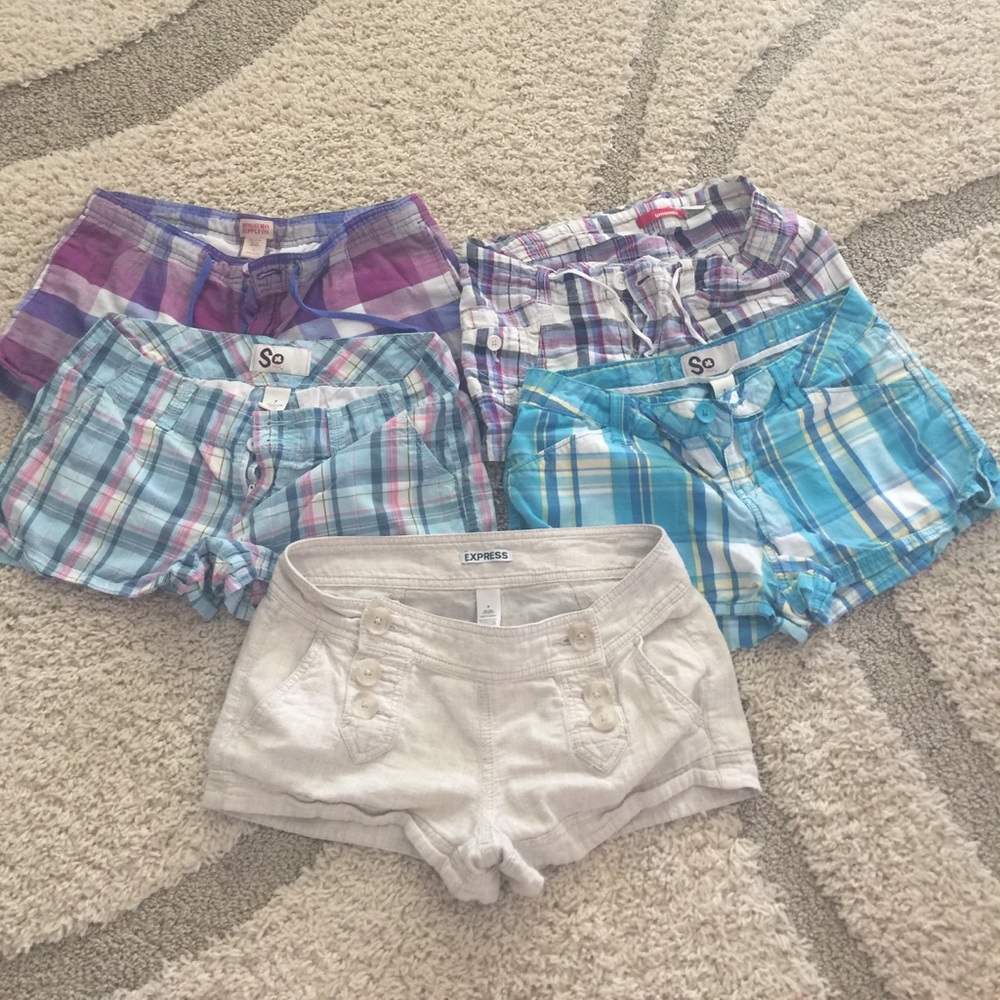 ❌Sold !!!!Bundle of 5 pair of shorts.❌