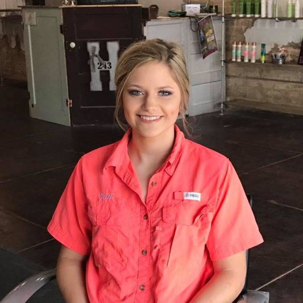 Meet your Posher, Karleigh