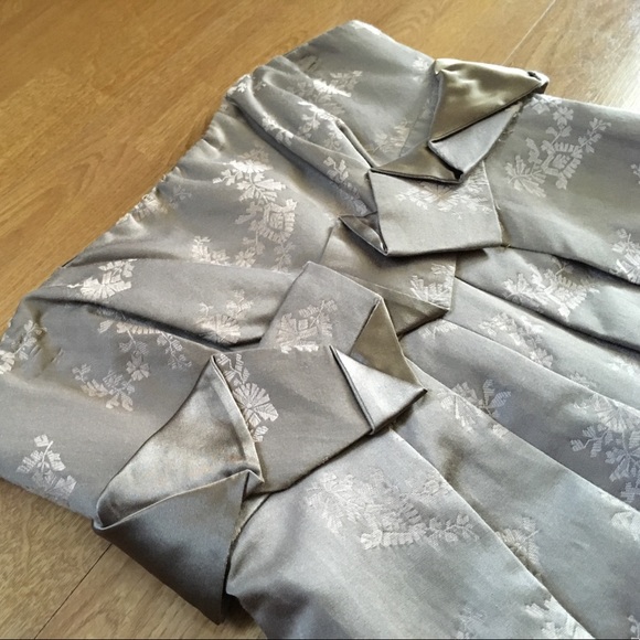 LAST CALL BCBG Elegant Floral Cocktail Dress - Picture 3 of 8