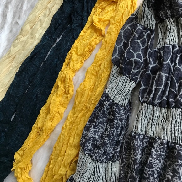 Scarf Bundle - Picture 2 of 6