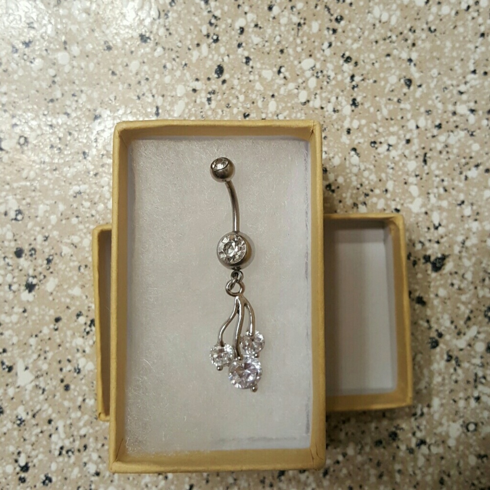BNWOB beautiful belly ring