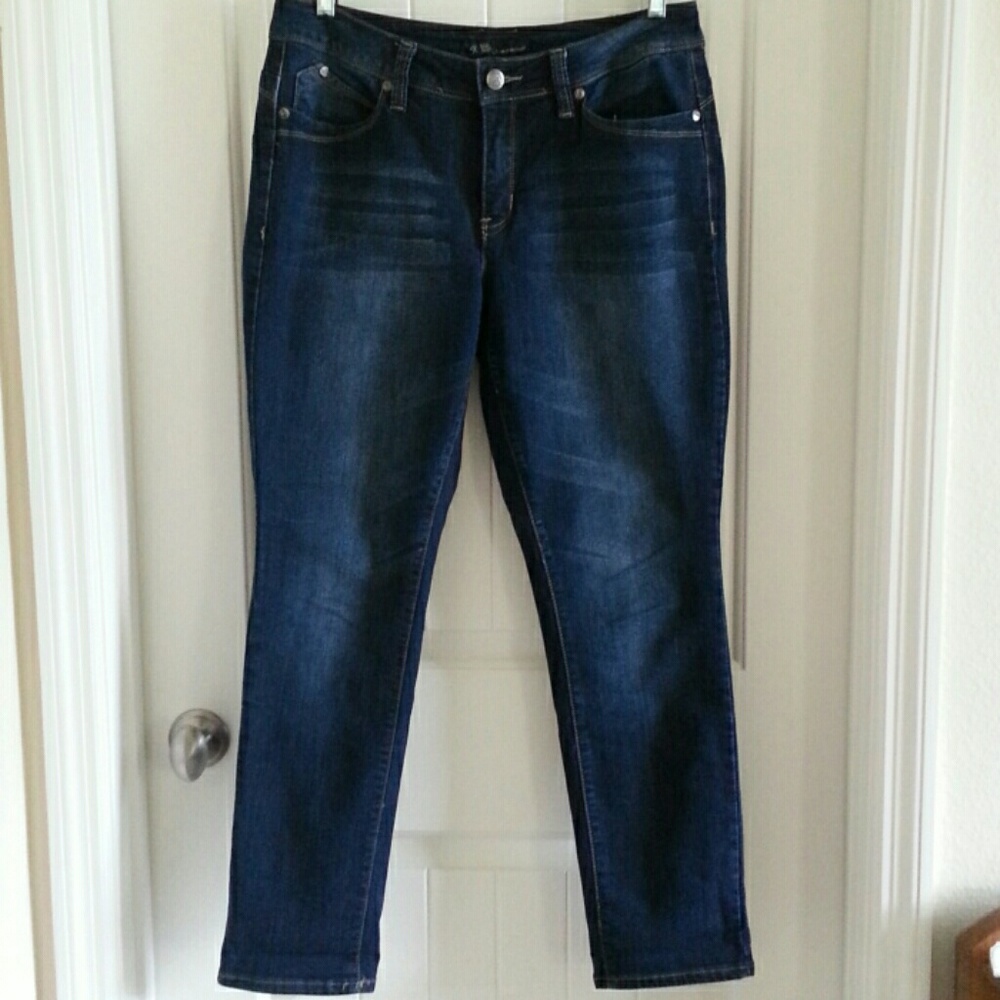 Royalty "Wanna Betta Butt" Jeans