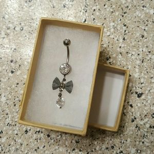 BNWOB adorable silver bow belly ring