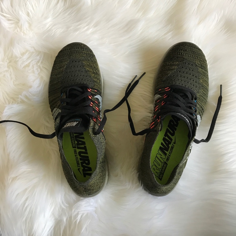 Nike Free RN Flyknit - Picture 4 of 8