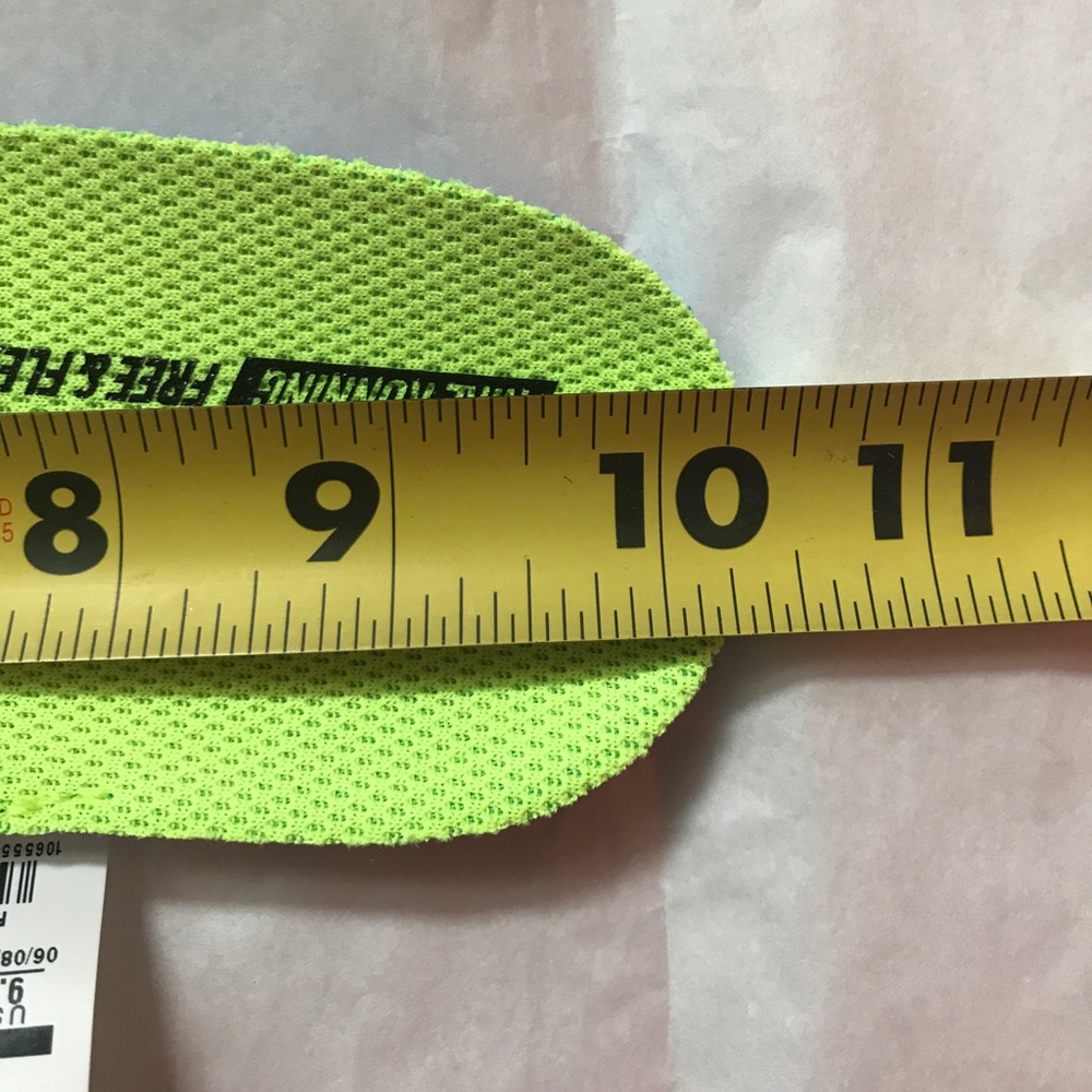 Nike Free RN Flyknit - Picture 8 of 8