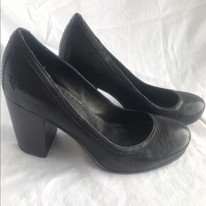 FRYE "Carson" pumps size 7.5