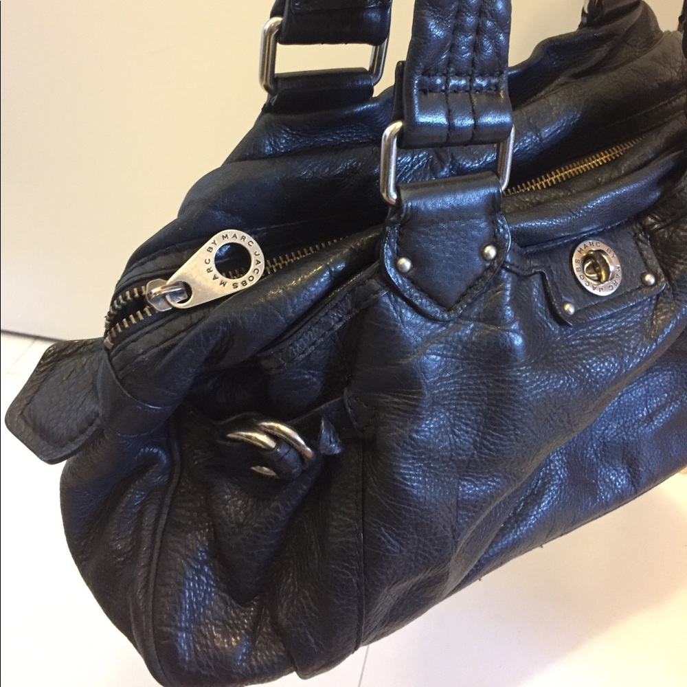 Marc by Marc Jacobs Leather Shoulder Bag - Picture 2 of 8