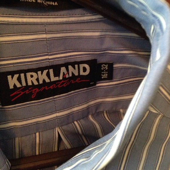 Button up - Picture 2 of 2